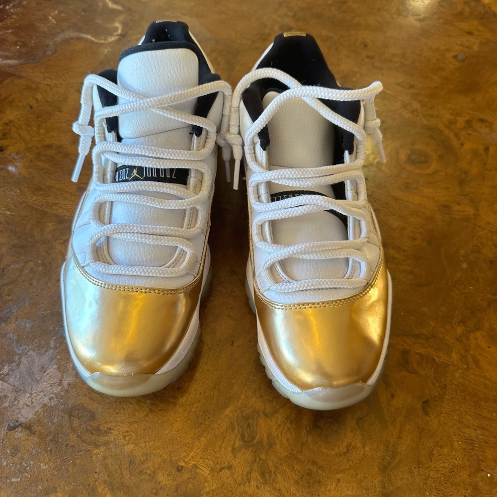 Jordan Gold and White Sneakers with Patent Leather and Low-Top Design